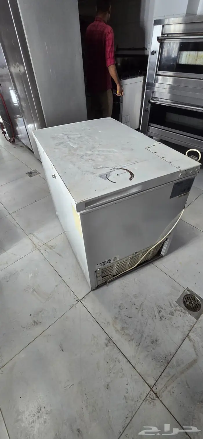 معدات مطعم 22