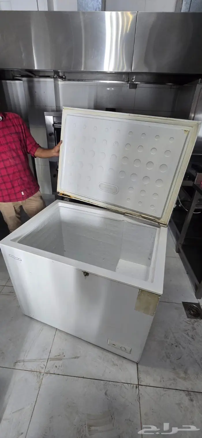 معدات مطعم 19