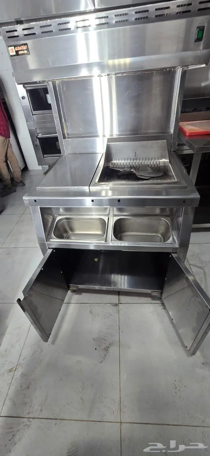 معدات مطعم 24