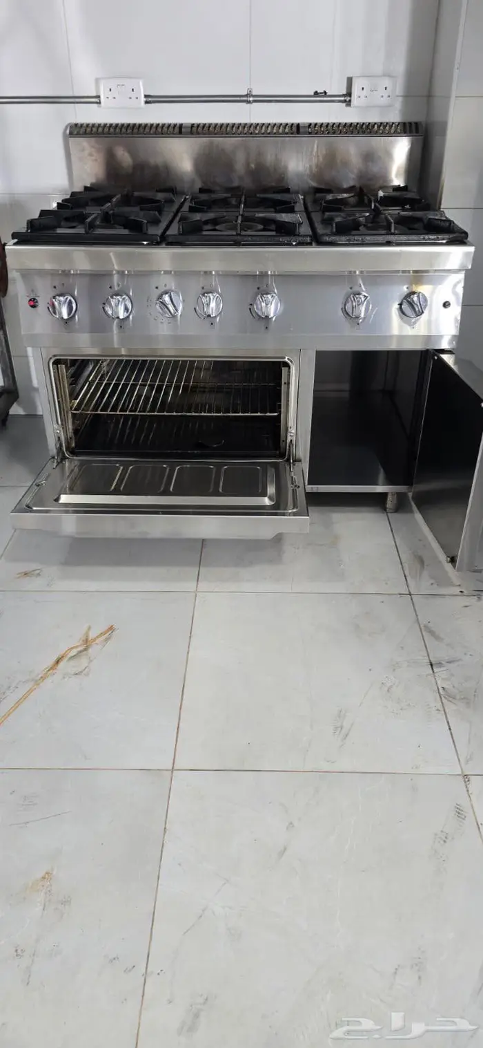 معدات مطعم 47