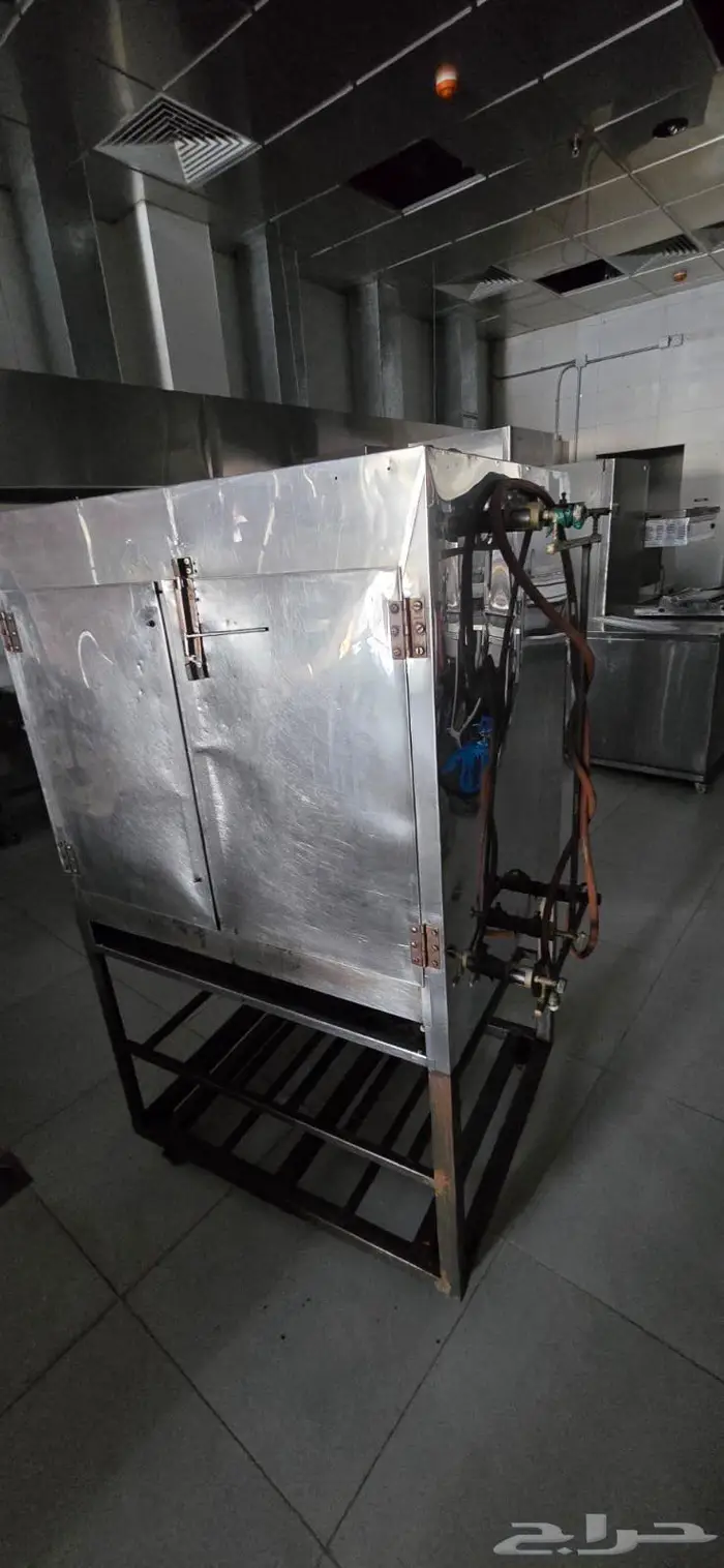 معدات مطعم 58