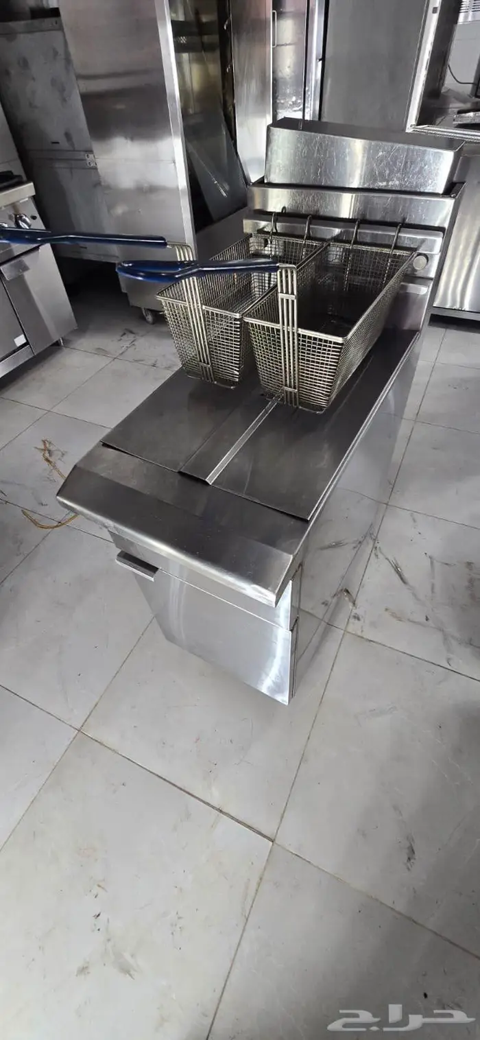 معدات مطعم 45