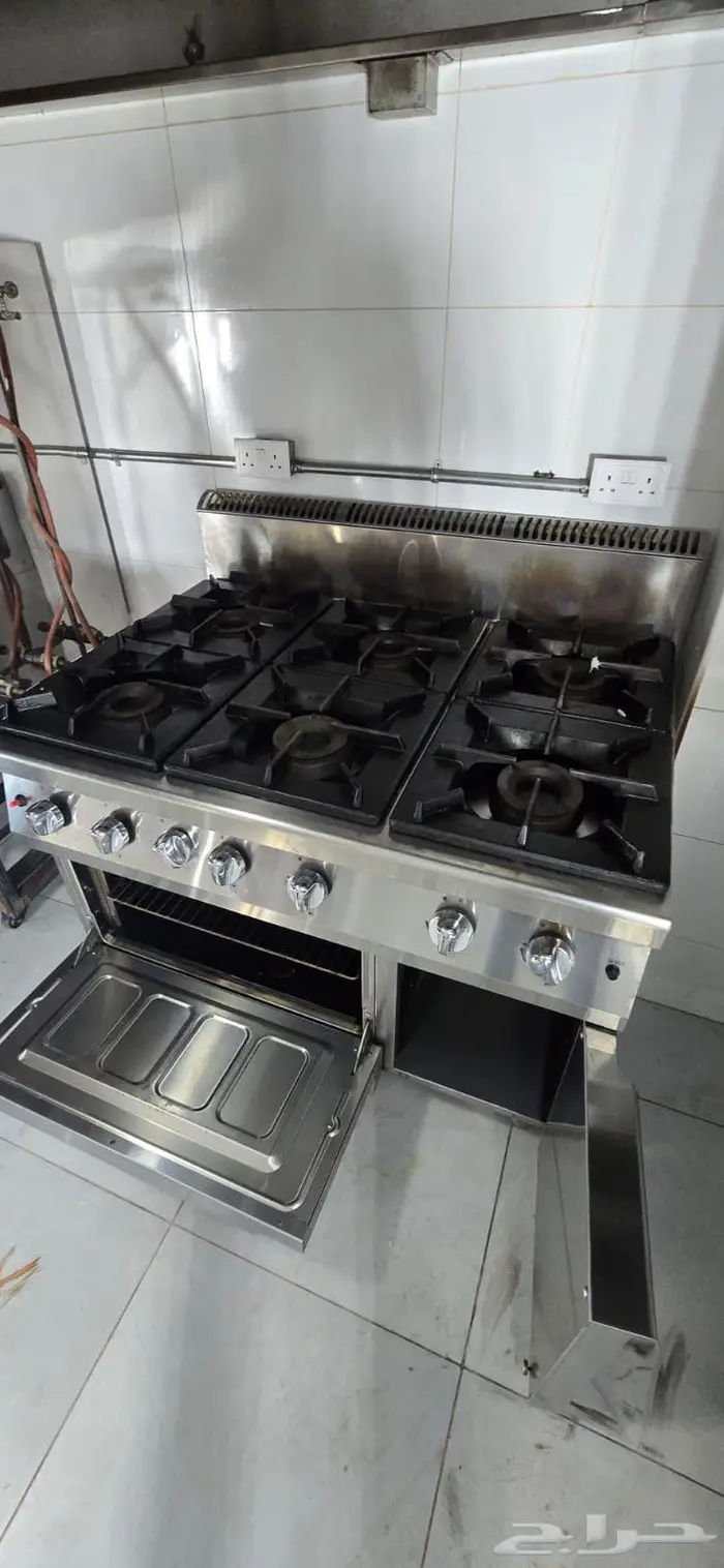 معدات مطعم 46