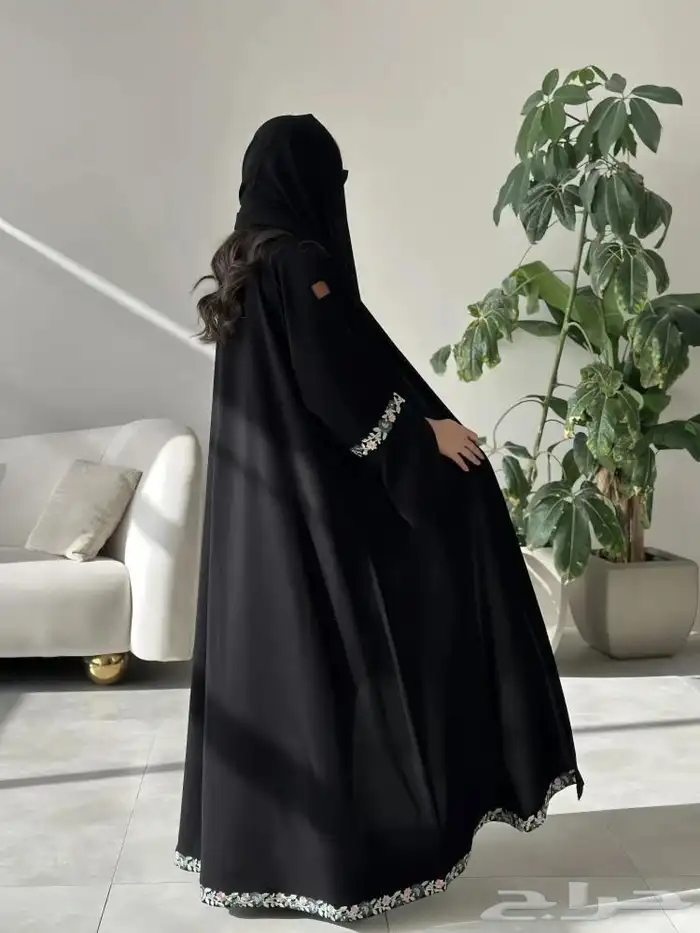 3 عبايات من كيان جديدة بالكيس لم تلبس أبد ا 6
