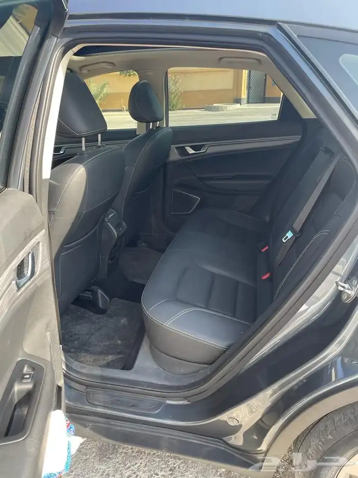 جيلي 2018 امجراند GS -  Geely Emgrand GS 2018 5