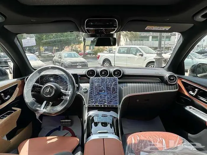 مرسيدس GLC200 SUV جفالي جديد 7