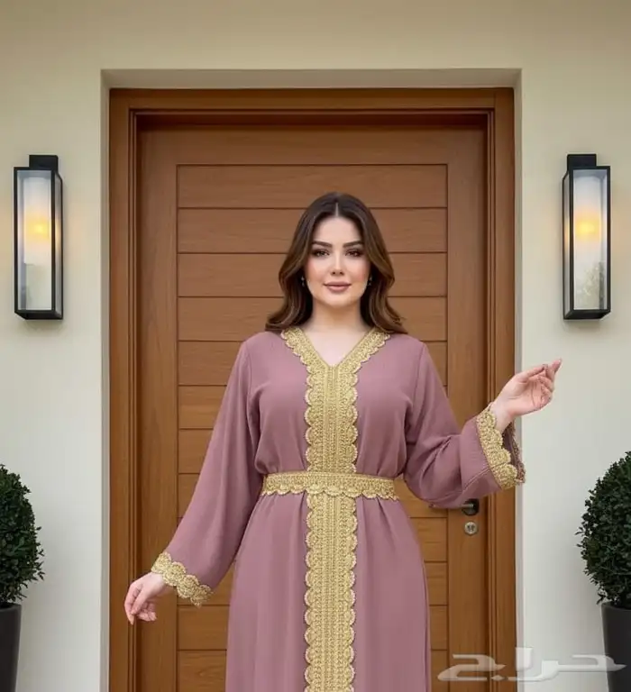 عروض جلابيات خامات روعه. اسعار مناسبه لجميع 5 جلابيات 250 18