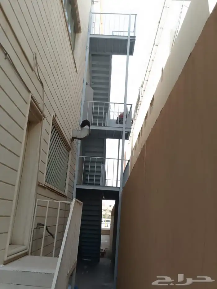 حداد مظلات و سواتر ابواب شبابيك مظلا 2