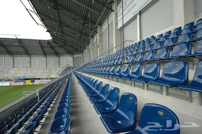 شركة تجهيزات مسارح و ملاعب كراسي قاعات كراسي شاشات المؤتمرات 16