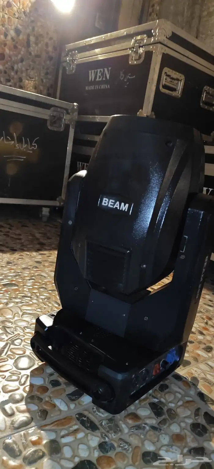 متوفر اجهزة ليزر وتراسات وبار ليد كشاف مستخدم وجديد شاشة ليد 9