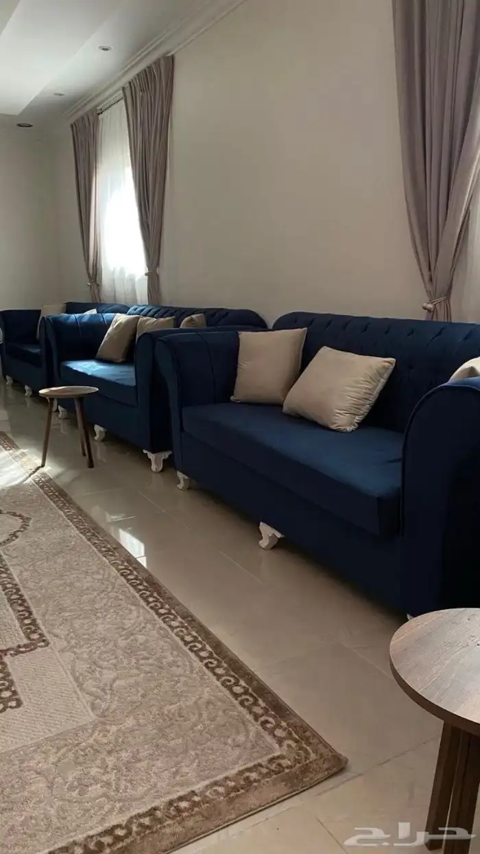 ثلاث كنبات  صاله صغيره  مجلس كبير   مقلط متوسط 0