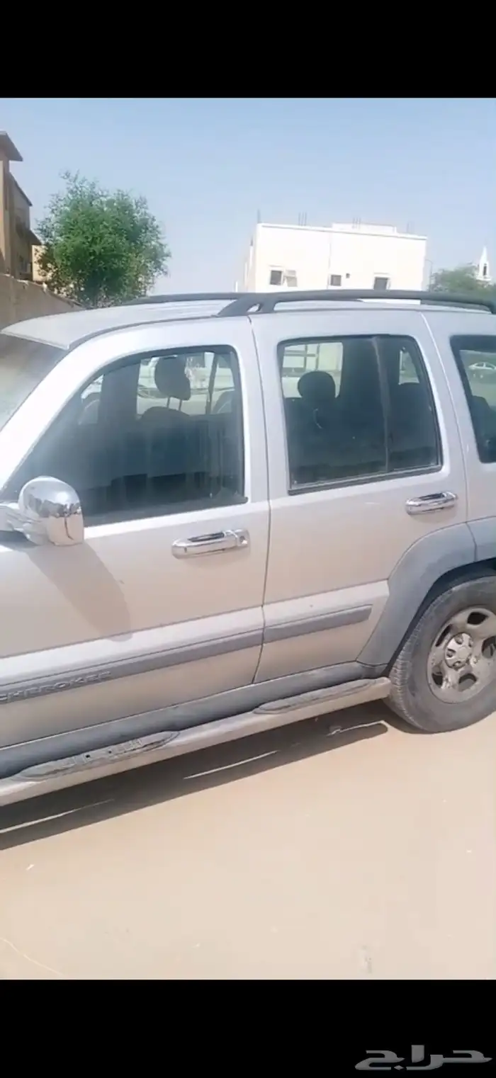 جيب شروكي 2005 4