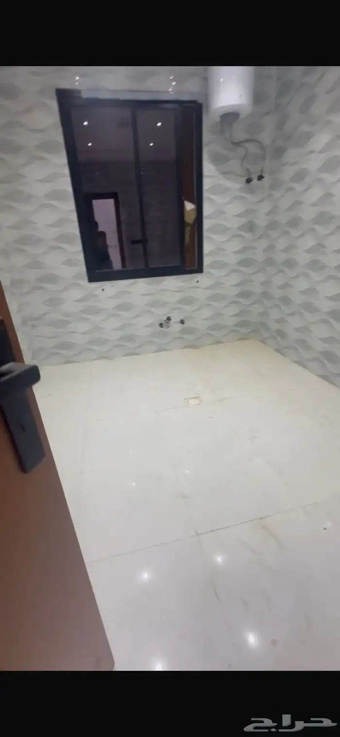 للايجار شقه حي بدر 5