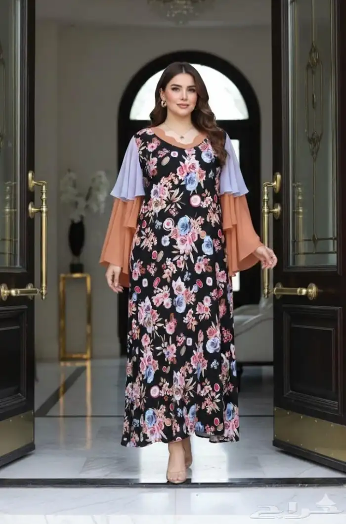 عروض جلابيات خامات روعه. اسعار مناسبه لجميع 5 جلابيات 250 30