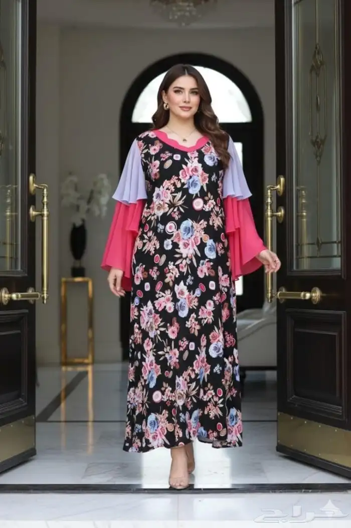 عروض جلابيات خامات روعه. اسعار مناسبه لجميع 5 جلابيات 250 32