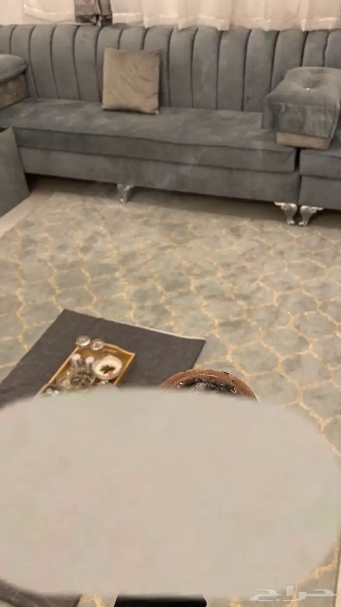ثلاث كنبات  صاله صغيره  مجلس كبير   مقلط متوسط 3