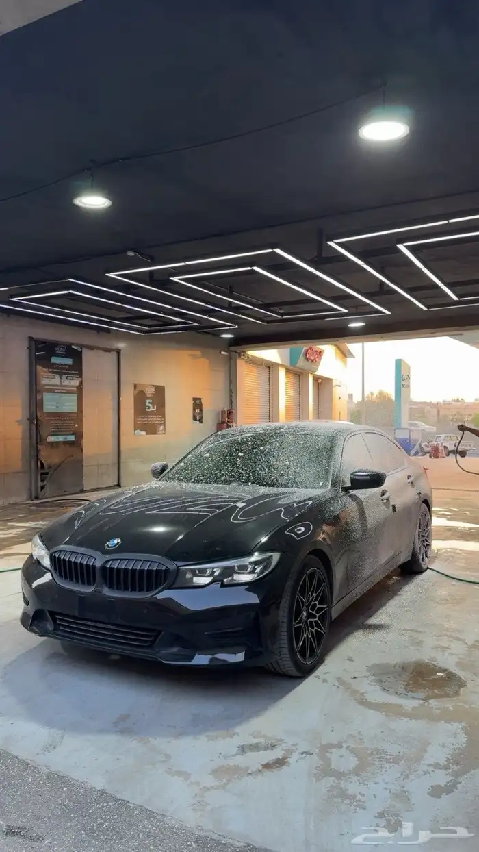 BMW 320i 2021 0