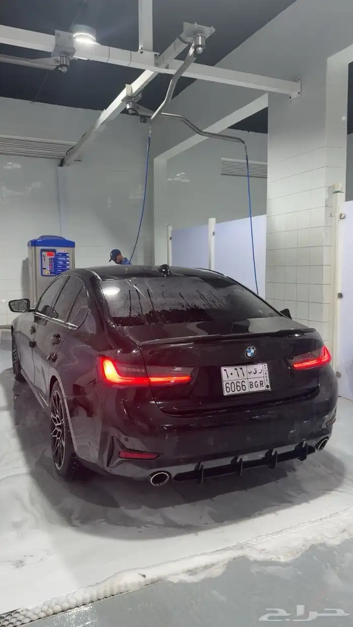 BMW 320i 2021 4