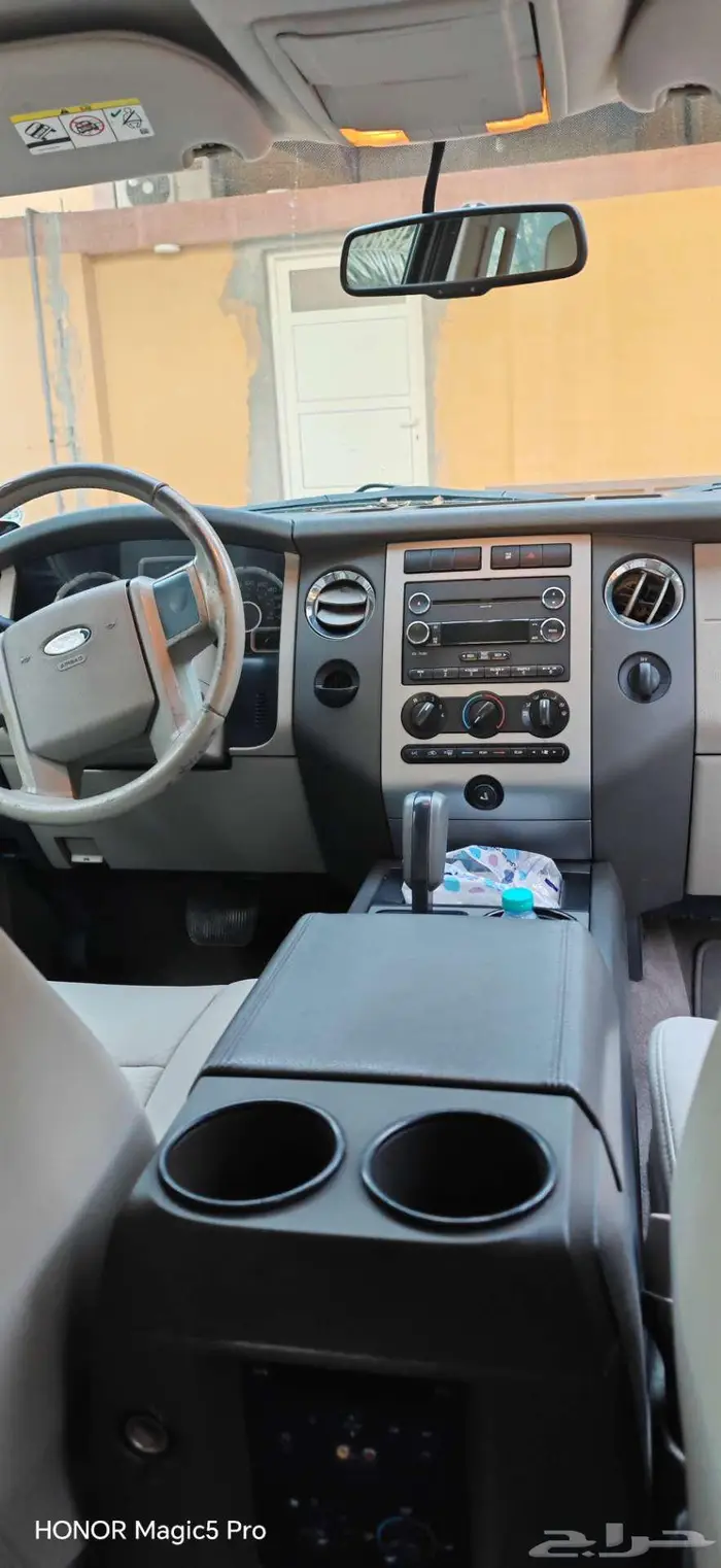 فورد اكسبديشن 2013 بدون دبل 5