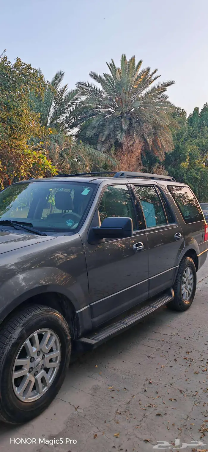 فورد اكسبديشن 2013 بدون دبل 3