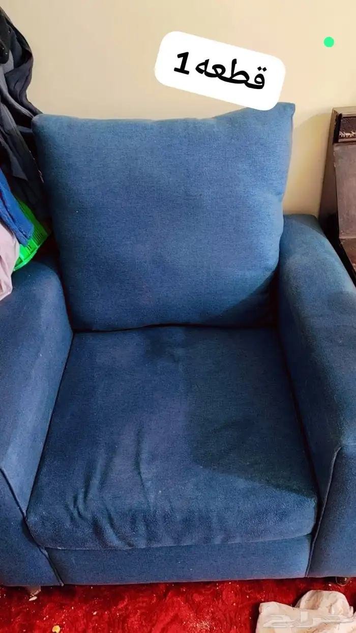 (4قطع كنب ازرق و2قطع كنب وردي ب300) 0