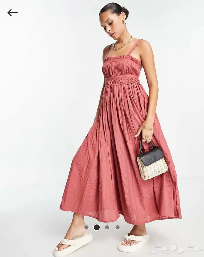 فستان مستعمل من ASOS design 0