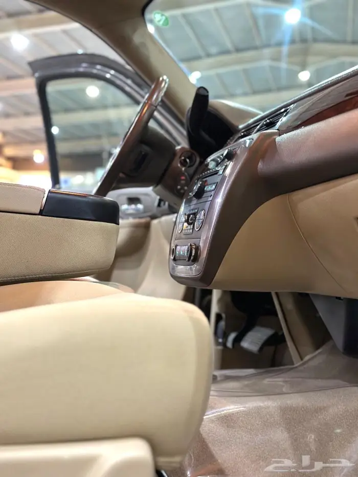 يوكن XL طويل مخزن 2013 الجميح بدون دبل. 15