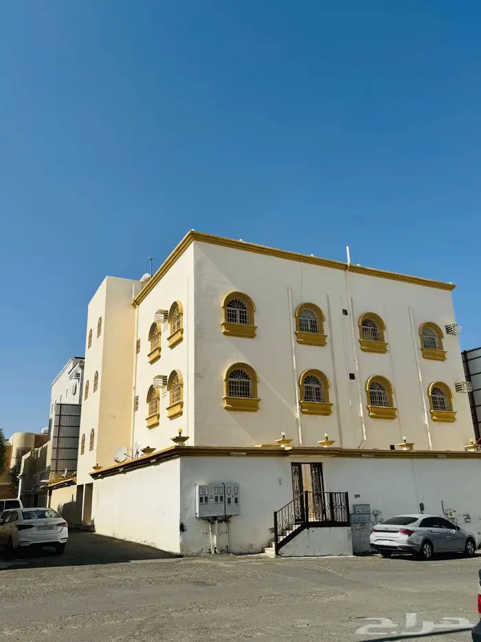 عمارة بخميس مشيط للبيع حي النسيم 0