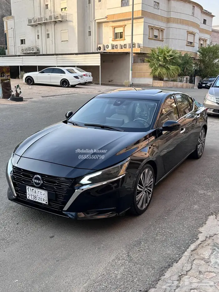 نيسان التيما 2023 نص فل SV 1