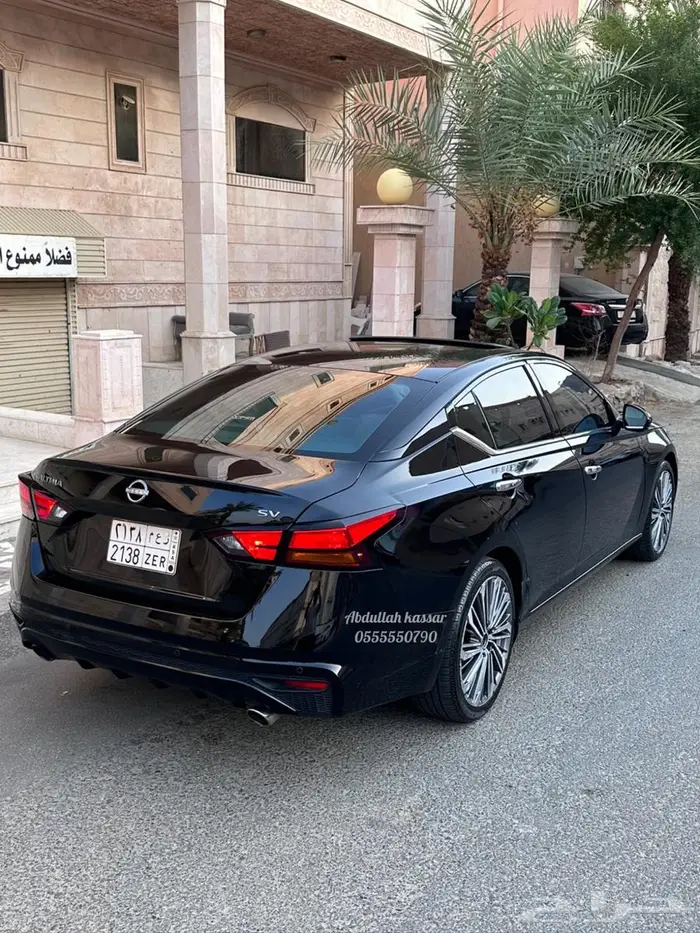 نيسان التيما 2023 نص فل SV 5
