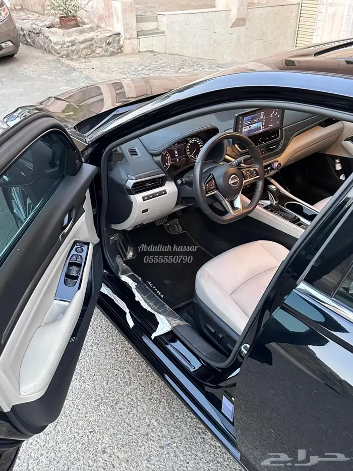 نيسان التيما 2023 نص فل SV 33