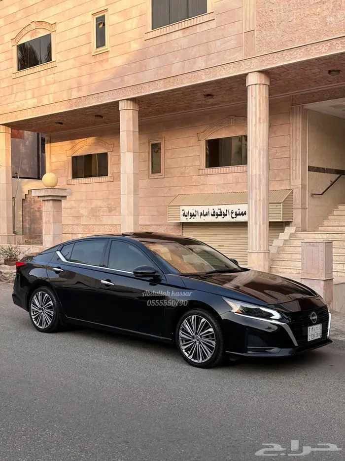 نيسان التيما 2023 نص فل SV 53