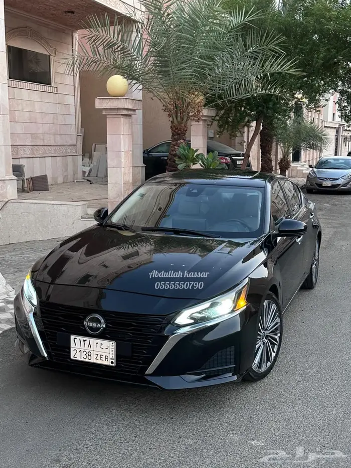نيسان التيما 2023 نص فل SV 55