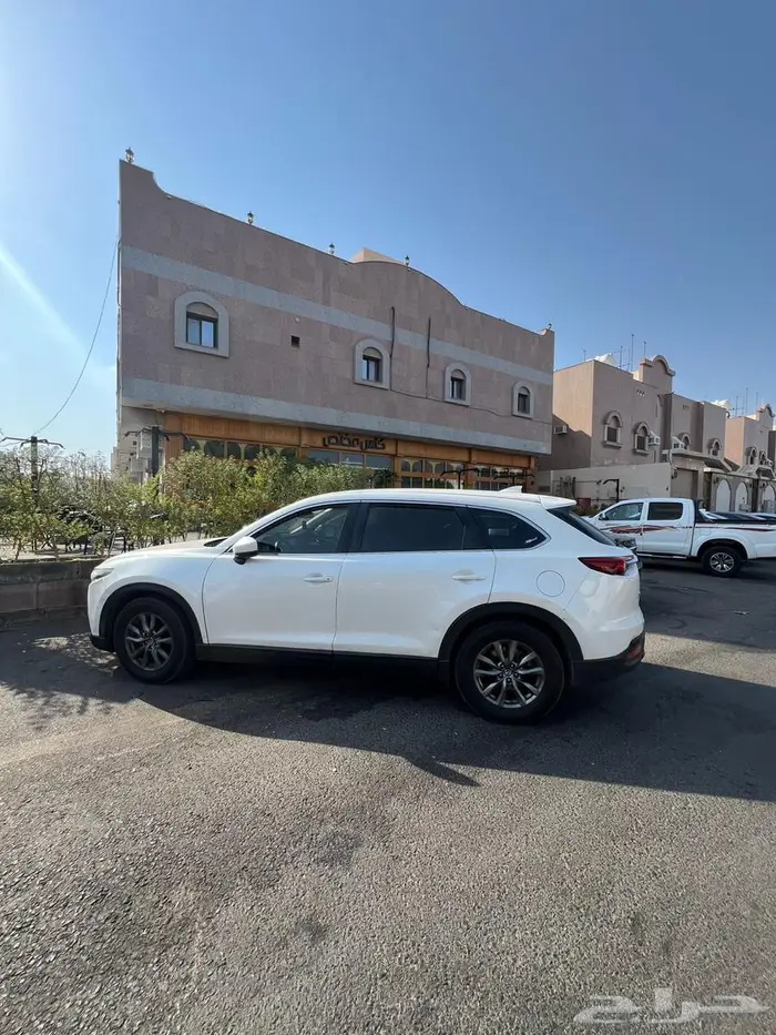 سيارة جيب مازدا cx9 شرط مكينه و قير بيع او بدل مناسب 4
