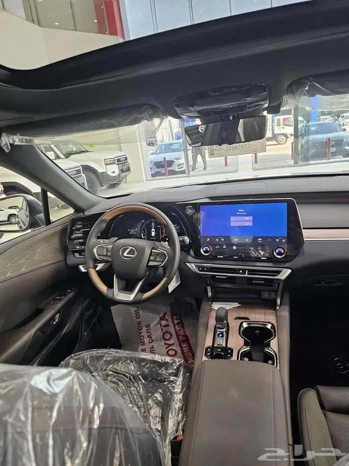 لكزس RX350BB موديل 2025 21