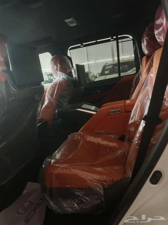 لكزس LX600 VIP 2025 أبيض خليجي الممشي 1800 كم 7