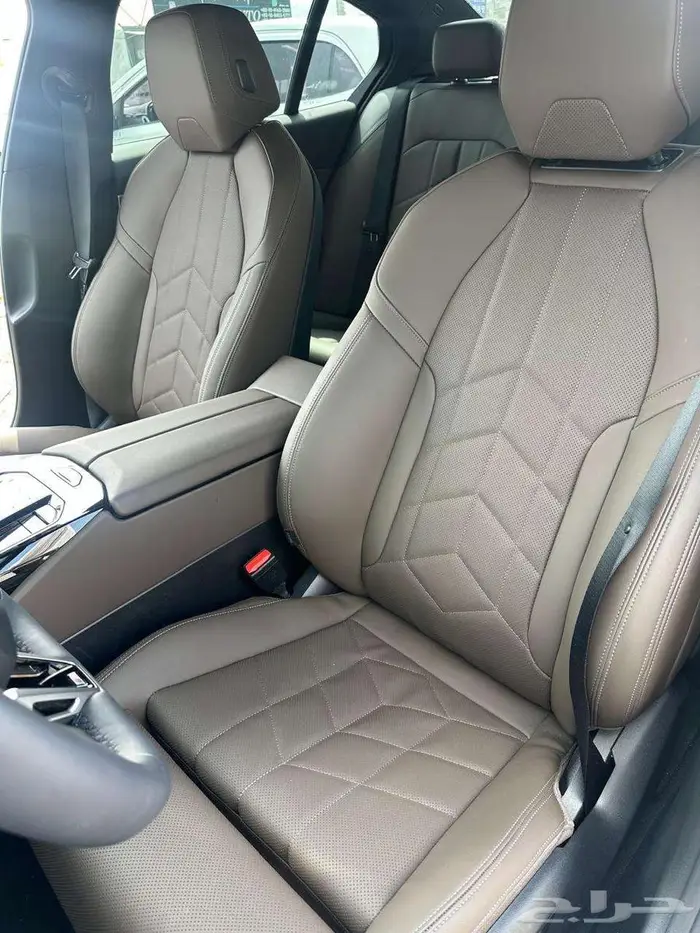 بي ام الفئة الخامسة 520 - BMW520I 2024 20