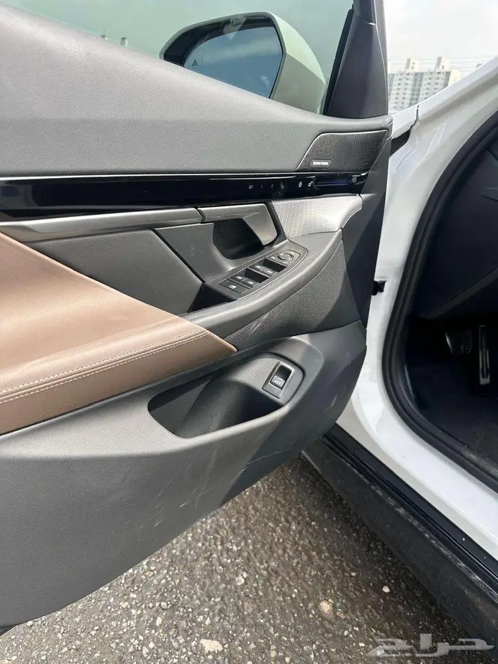 بي ام الفئة الخامسة 520 - BMW520I 2024 19