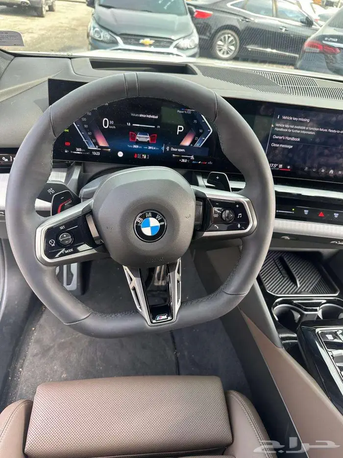 بي ام الفئة الخامسة 520 - BMW520I 2024 17