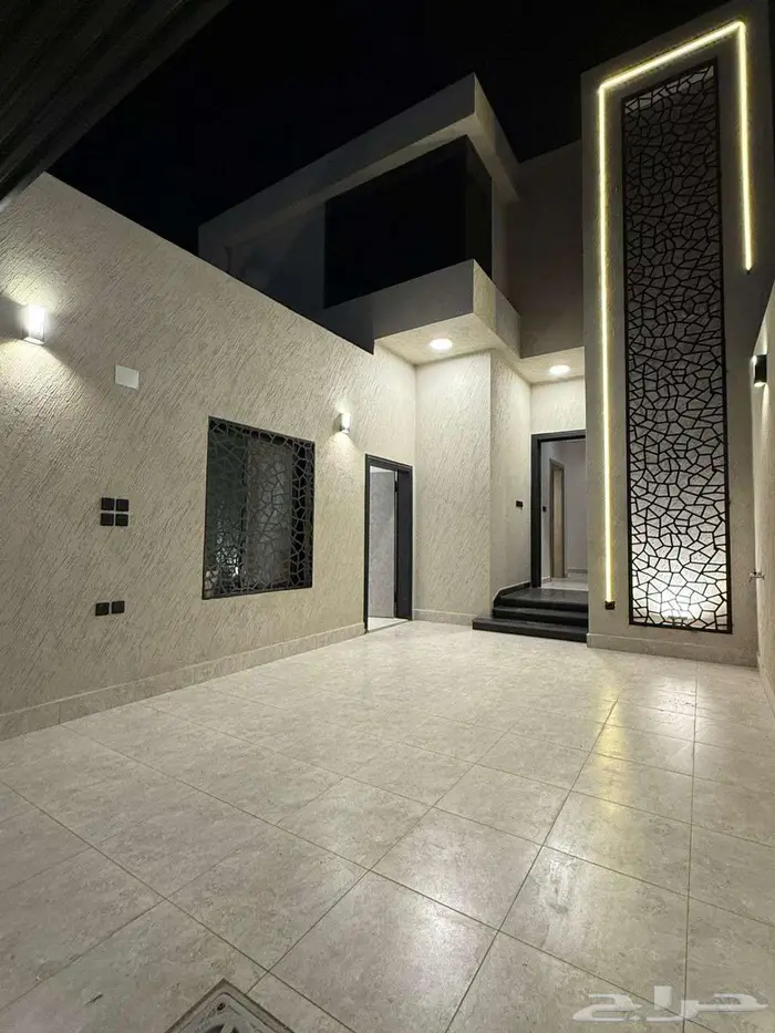 دور للبيع حي الحمراء ه 3 0