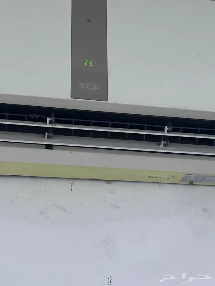 مكيف سبليت TCL موفر للطاقة بحالة ممتازة 0