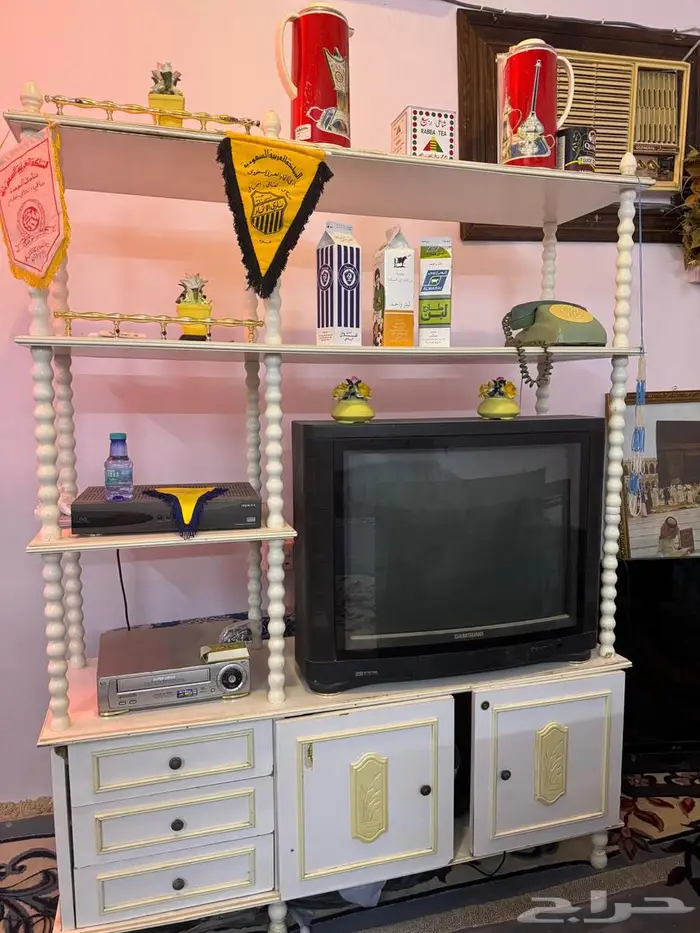 اثاث وتحف شعبية 8