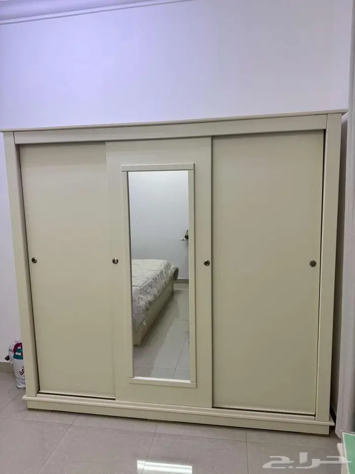 غرفة نوم نظيفة للبيع 1