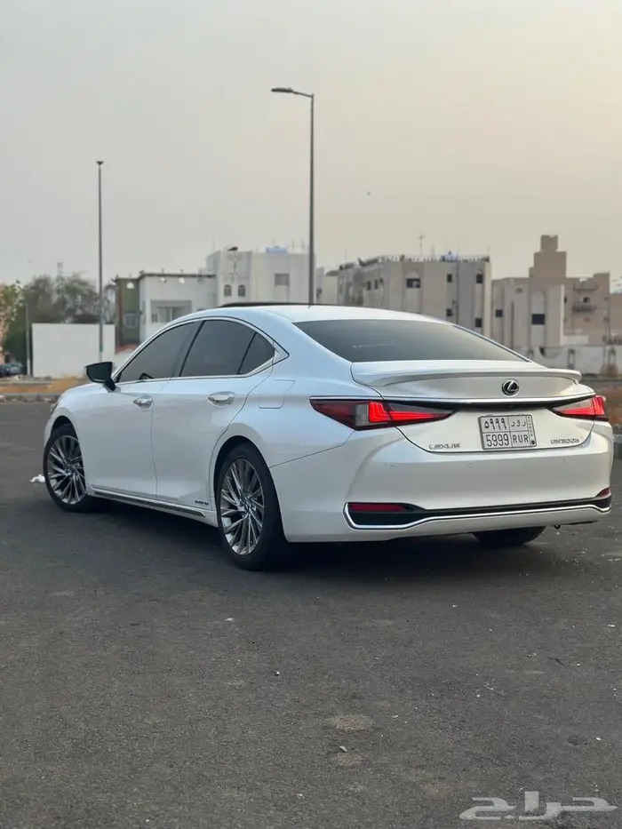 لكزس ES300h 2021 مكه المكرمه 2