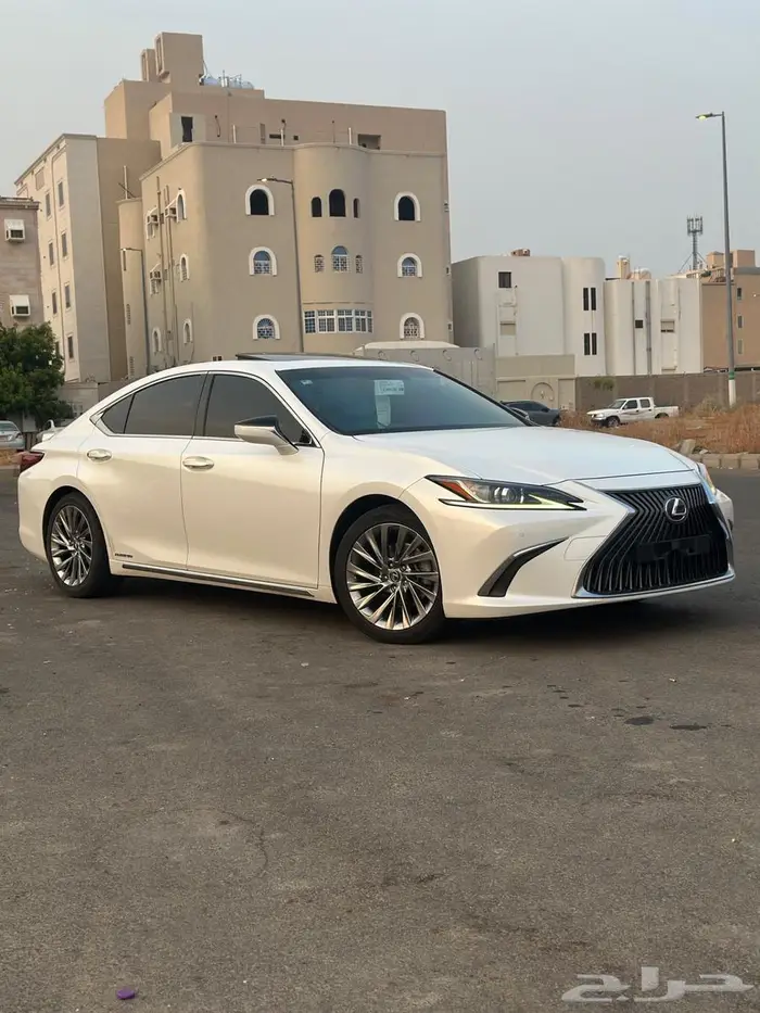 لكزس ES300h 2021 مكه المكرمه 3