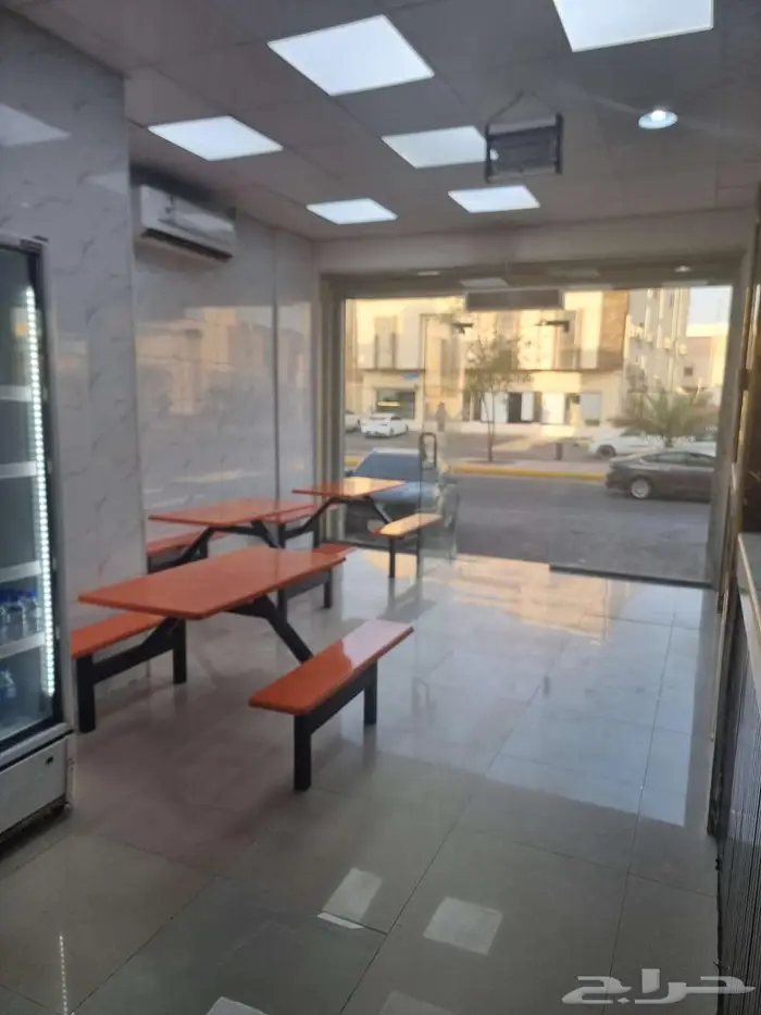 بوفيه للتقبيل 5