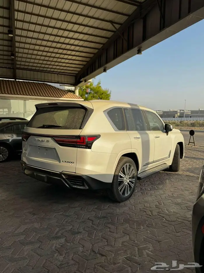 لكزس LX600 سعودي بطاقة 2024 2