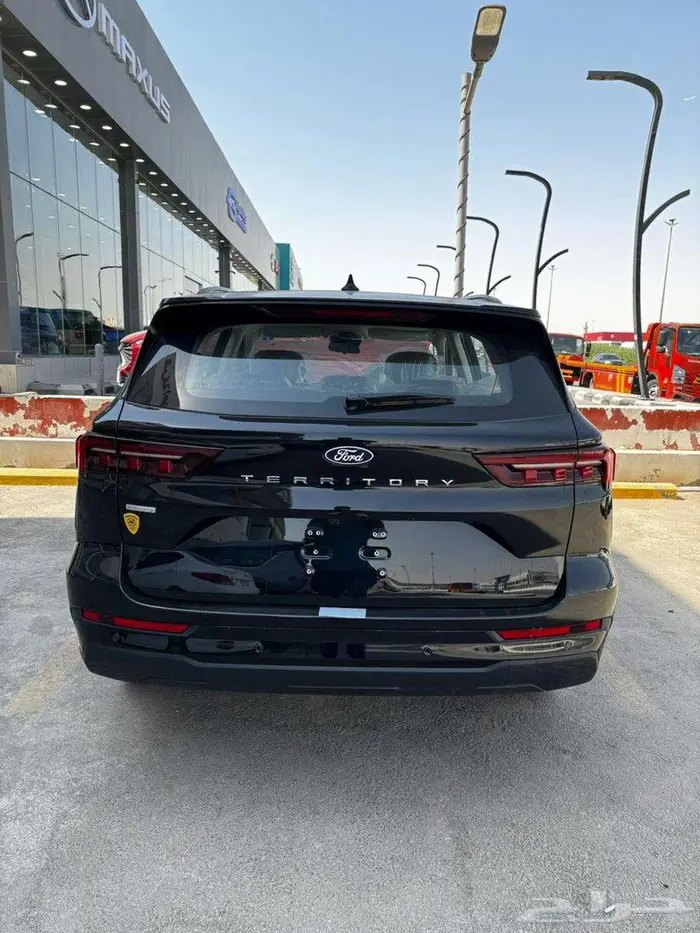 فورد تيرتورى امبيانتي 2026 4