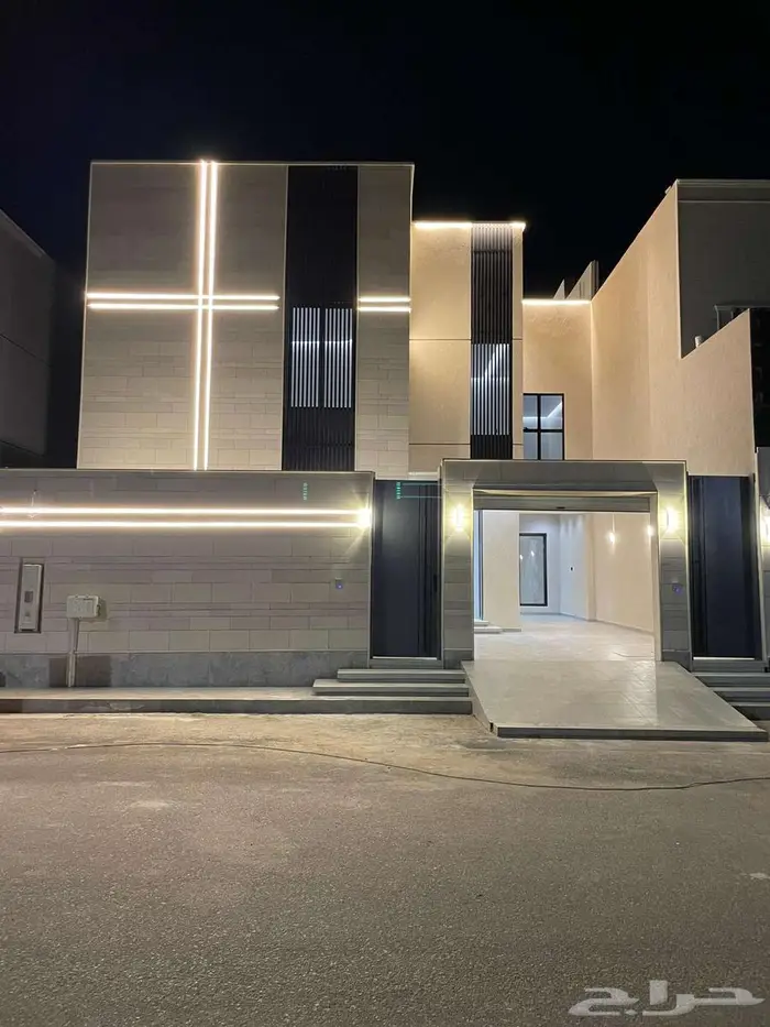 للبيع فيلا سكنية بعنيزة حي المنار 641 0