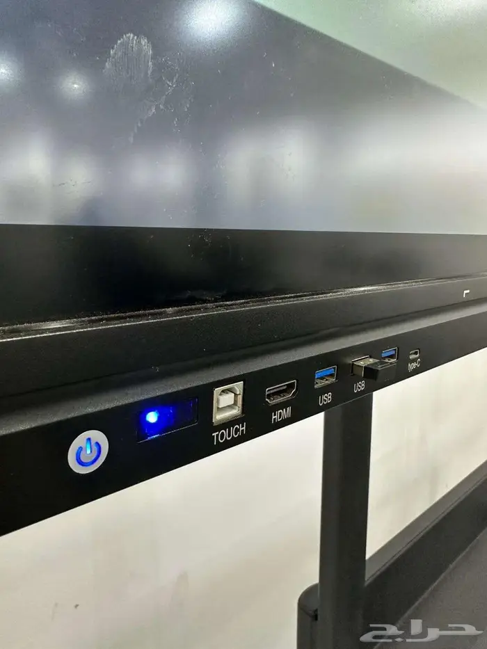 شاشة تفاعلية 4